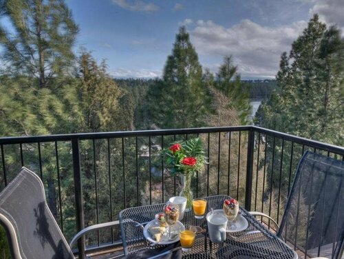 Pine Ridge Inn, Забронировать Отель Отели Бенд с парковкой, рядом с Oregon Trail of Dreams, Парковка