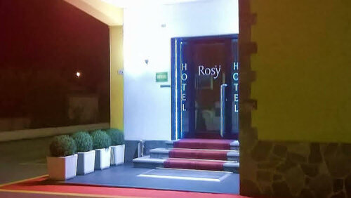 Hotel Rosy, Buchen Sie Hotel Arluno Lombardei