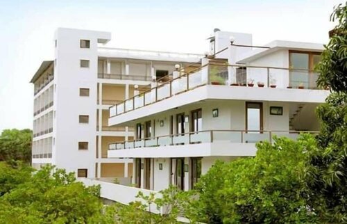Purple Hotels Resorts, Забронировать Отель Отели и гостиницы Куилапалаям, Отель