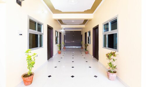 Capital O 16579 Hotel Dream Palace, Rezervovat Hotel Džajpur 