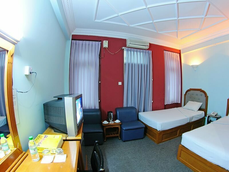 Hotel Glory