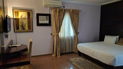 Galpin Suites, Забронировать Отель Victoria Island , рядом с Red Door Gallery
