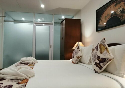 Heeren Palm Suites, Забронировать Отель Отели Малакки 3 звезды, рядом с St. Peter's Church, 3*