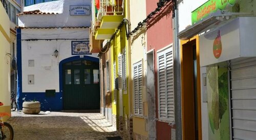 Ria Guest House, Varaa Matkakoti Alvor Albufeira