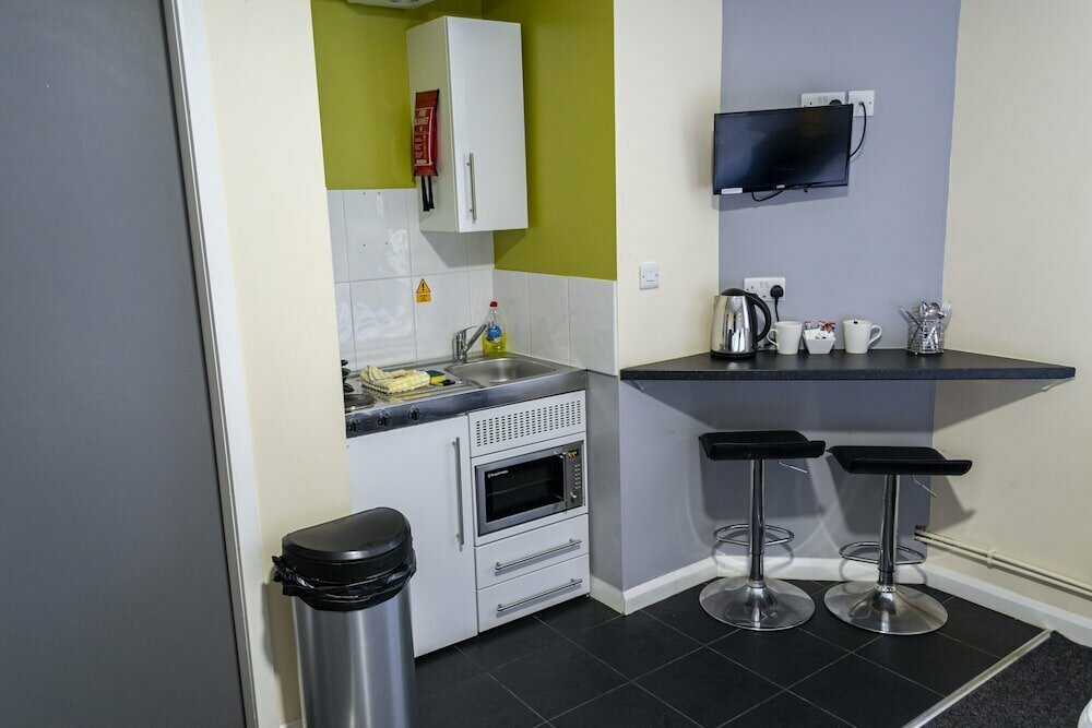 Lymedale Suites Aparthotel