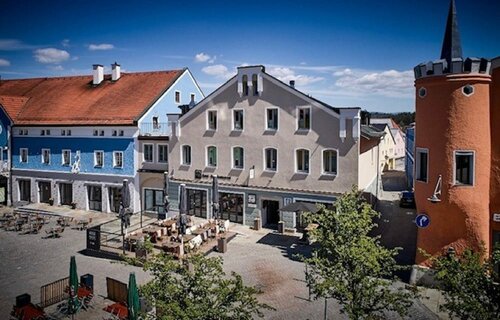 Hotel & Restaurant Herzstück Waldkirchen, Забронировать Отель Отели Вальдкирхен 4 звезды, рядом с Saußbach Gorge, 4*