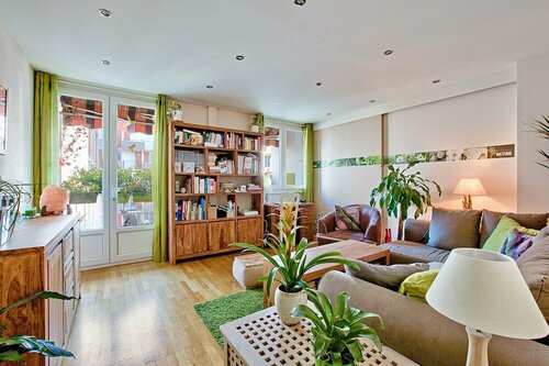 La Ville Su Naturel B&B, Book Bed and Breakfast Hoteller i Rhône-Alps med parkering, Parkering