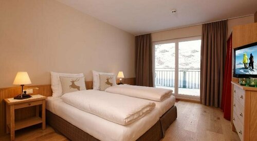 Hotel Enzian & Apartmenthotel Johannes, Prenota Appartamento Appartamenti a Tirolo, Appartamento