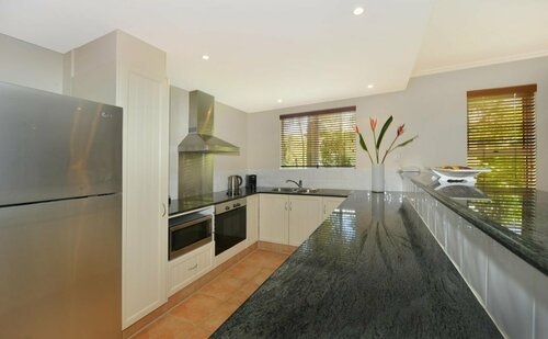 Port Douglas Retreat, Забронировать Апарт-отель Отели Порта Дуглас 3 звезды, рядом с Торговый центр Port Village, 3*