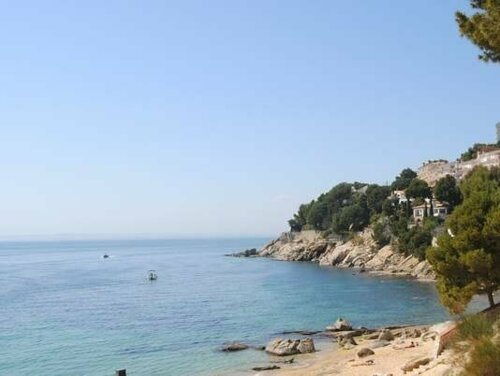 Hotel Montana by Bossh! Hotels, Забронировать Отель Росас Cap de Creus Nature Reserve, рядом с Цитадель города Росас