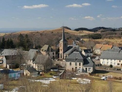 Auberge De La Providence, Book Hostel / Vandrerhjem Saint-Donat Massif du Sancy