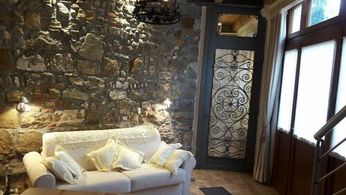B&B Antica Scuderia, Забронировать Отель «постель и завтрак» Отели Буттрио с парковкой, Парковка