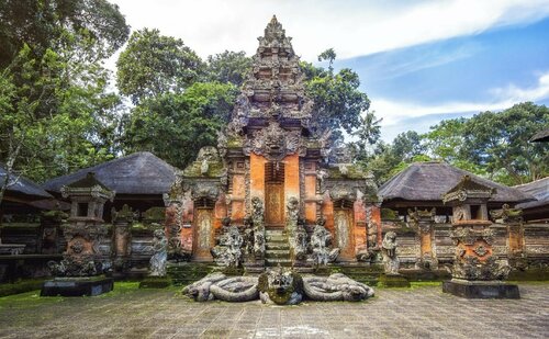Junjungan Ubud Hotel and Spa, Забронировать Курортный отель Отели Убуд с парковкой, рядом с Petulu White Herons, Парковка