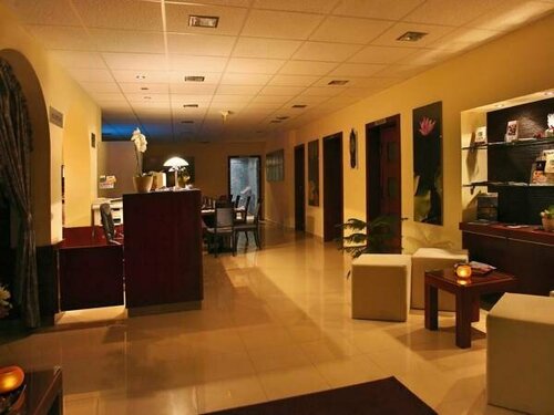 Villa Prestige, Забронировать Отель Отели Хевиз 4 звезды, рядом с Термальное озеро Хевиз, 4*