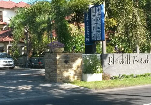 BlueHill Dive Resort Tulamben, Забронировать Курортный отель Отели Туламбен 3 звезды, 3*