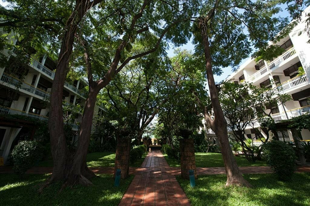Embassy Place Serviced Apartments