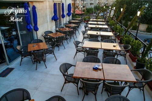 Quality Suites, Book Hotel Hoteller i Amman Governorate med pool, Swimmingpool