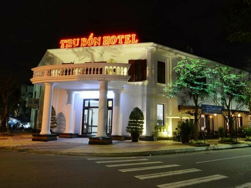 7S Hotel Thu Bon Danang, Забронировать Отель Отели Дананга муниципалитета с парковкой, рядом с Indochina Riverside Mall, Парковка