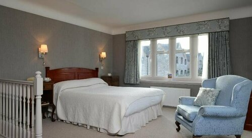Book Whole Aparthotel - Sleeps 18 - Exclusive Use - by PureStay - Free Parking, Забронировать Отель Муч-Уэнлок Шропшир, рядом с Монастырь Венлок