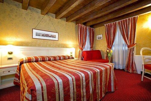 Ca San Polo - Ferretti Hotels Collection, Забронировать Отель Сан-Поло Венеция, рядом с Театр Россини