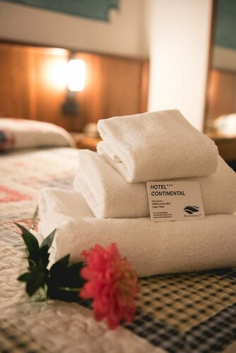 Continental Hotel, Забронировать Отель Ловере Озеро Исео