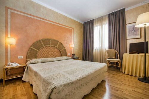 Hotel Le Pageot, Забронировать Отель Аоста Пила, рядом с Канатная дорога Пила