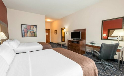 Holiday Inn Hotel & Suites Grand Junction-Airport, an IHG Hotel, Buchen Sie Hotel Grand Junction Colorado