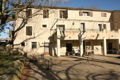 Domaine du Bas Chalus, Забронировать Отель Форкалькье Route de la Lavande