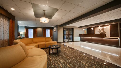 Best Western Plus Coldwater Hotel, Buchen Sie Hotel Coldwater Michigan