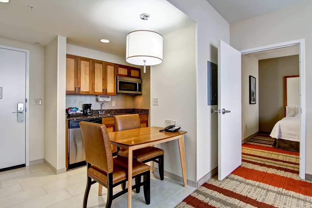 Hampton Inn & Suites Cincinnati-Downtown
