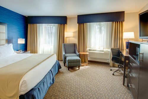 Holiday Inn Express Bellingham by IHG, Забронировать Отель Беллингхэм Mount Baker