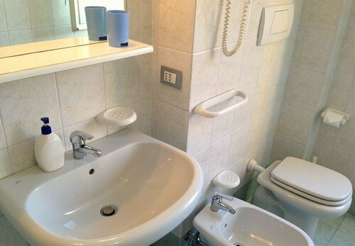 Sei a Roma Accomodation, Prenota Hotel Hotel a Lazio con parcheggio, Parcheggio