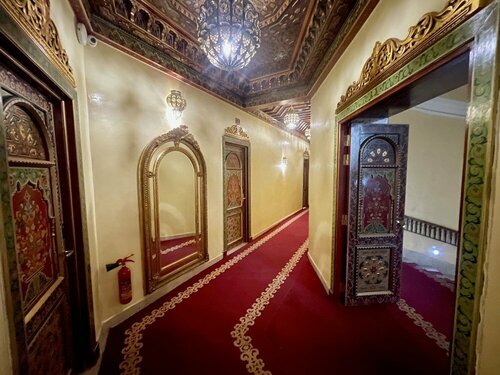 Royal Victoria - Ex British Embassy, Buchen Sie Hotel Tunis Hotels mit Mahlzeiten, Halb-/Vollpension