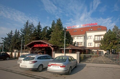Hotel Calypso, Book Hotel Hoteller i Zagreb med parkering, Parkering