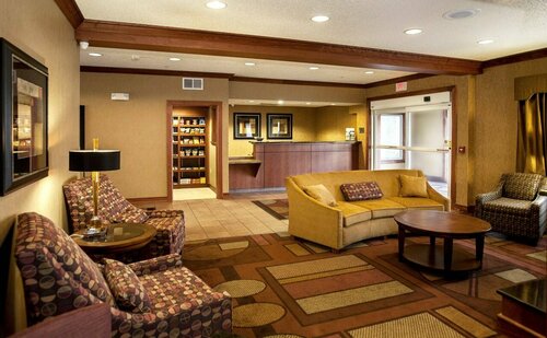Fairfield Inn & Suites by Marriott Detroit Livonia, Забронировать Отель Ливония Detroit Metropolitan Area