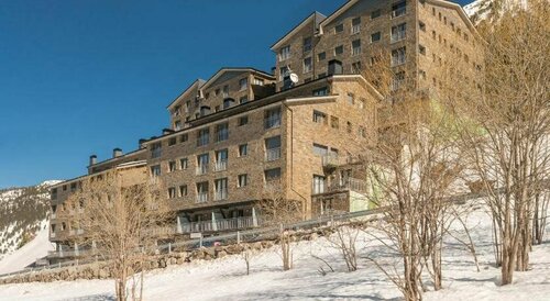 Pierre & Vacances Andorra Sunari Peretol, Book Apartment Bordes d'Envalira Grandvalira Ski Resort