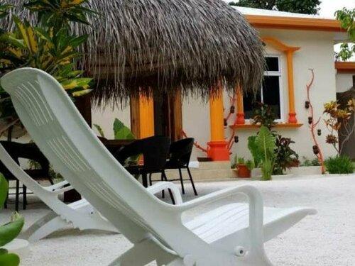 Ras Beach Inn, Забронировать Отель Атолл-Расду Атолл Ари