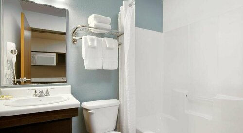 WoodSpring Suites Las Colinas - Northwest Dallas, Забронировать Отель Ирвинг Dallas - Fort Worth Metropolitan Area