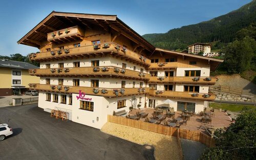 Johanneshof - Dein MOUNTAIN Wohlfühlhotel, Забронировать Отель Хинтерглемм 