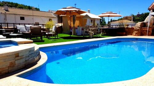 Casas Rurales Almoguer, Book Landsted Sommerhuse i Jaen, Hytte