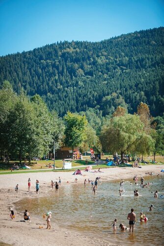 Camping Base de Loisirs du Lac de la Moselotte, Book Campingplads Camping og glamping i Massif des Vosges, Campingplads