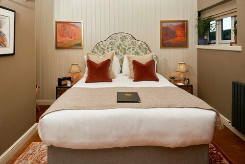 The White Horse, Réserver Hôtel Hôtels à Sussex avec parking, Parking