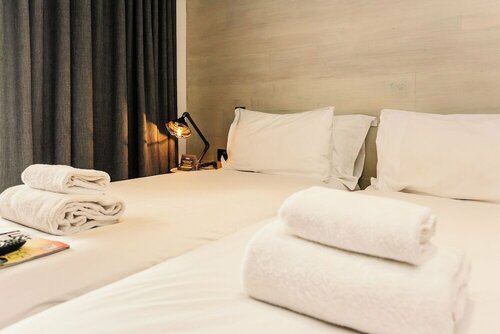 Stay Central Hotel, Забронировать Отель Старый город Эдинбург, рядом с St Andrew's House