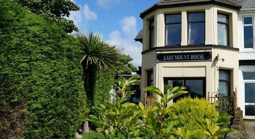 East Mount House, Book Hotel Hoteller i Cumbria med parkering, Parkering