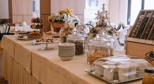 Hotel Garden, Rezerwuj Hotel Hotele w Marche ze śniadaniem, Śniadanie