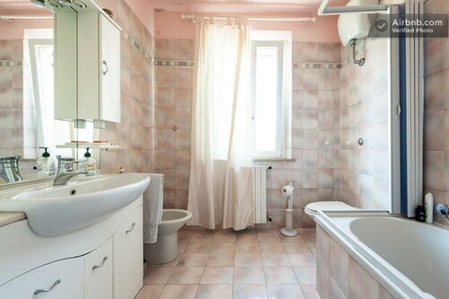 Holiday House Ospedale B&B, Book Bed and Breakfast Hoteller i Pisa med pool, Swimmingpool