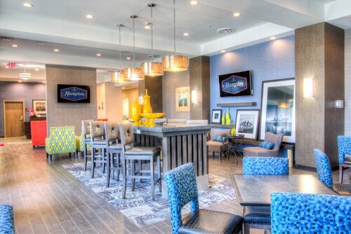 Hampton Inn Houston I-10 East, TX, Забронировать Отель Хьюстон Texas Gulf Coast