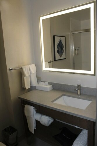 Candlewood Suites Southfield - Detroit by IHG, Book Hotel Hoteller i Michigan med parkering, Parkering