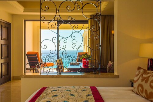 Grand Solmar Lands End Resort And Spa, Забронировать Отель Отели Лос-Кабос с парковкой, Парковка