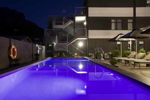 Kloof Street Hotel - Lion Roars Hotels & Lodges, Забронировать Отель Гарденс Кейптаун, рядом с Mediclinic Cape Town